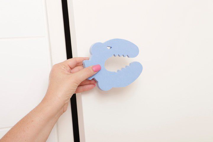 Mbivendosje në derë Dreambaby Shark (DRE000155), e kaltër