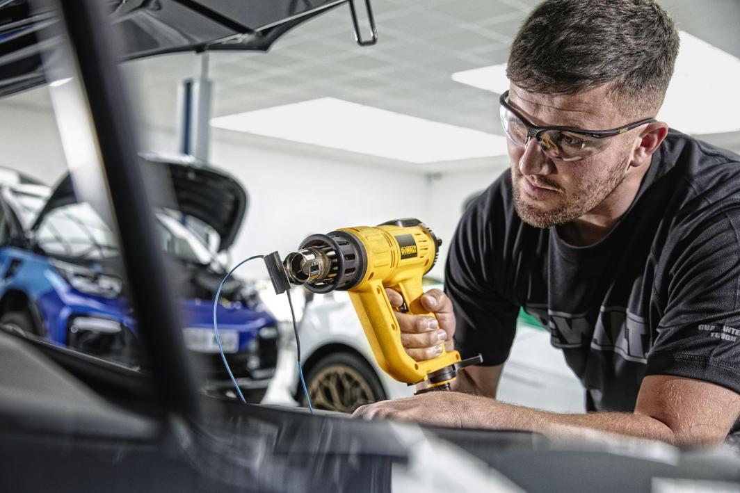 Dewalt Топлински Пистолет D26414, 2000 W