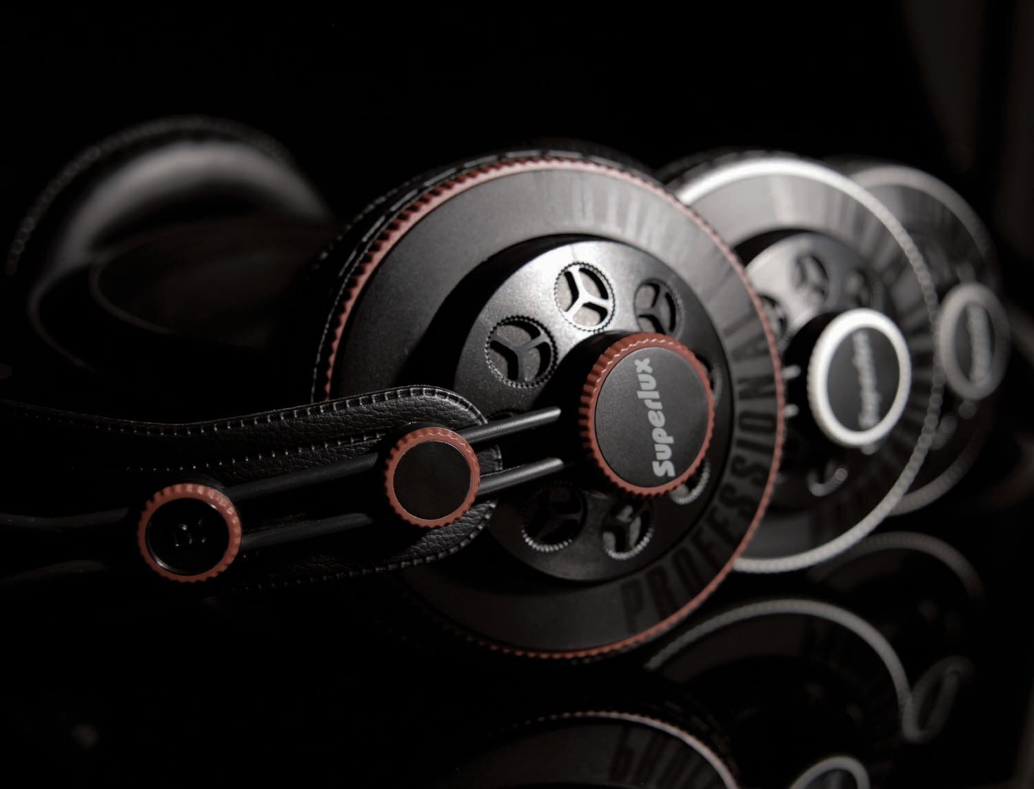 Kufje Superlux HD681