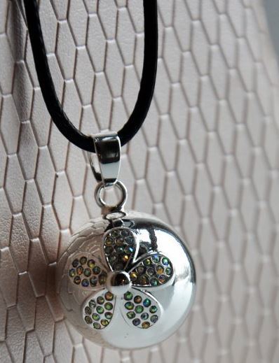 Елегантен ѓердан Mummy Bell Jingle Bell CS20