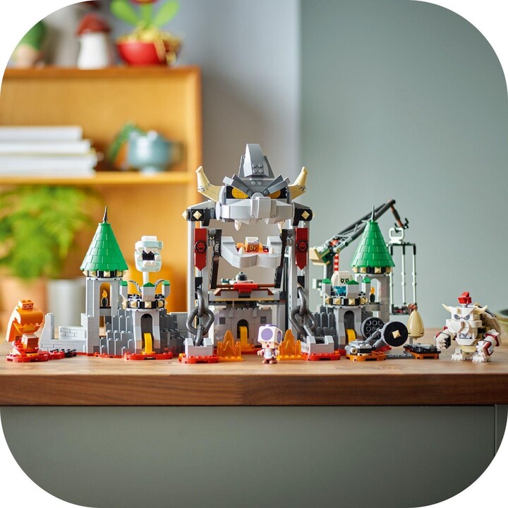 Set LEGO® Super Mario™ 71423 Dry Bowser's Castle Fight - Expansion