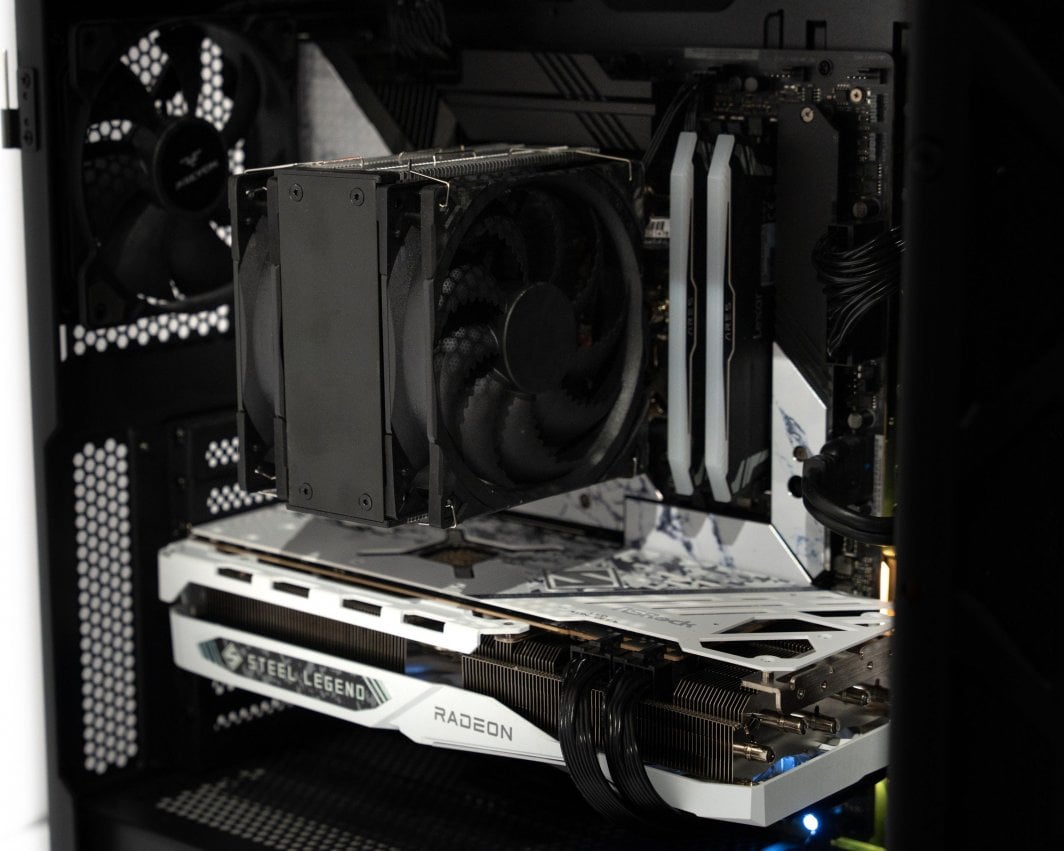 Kompjuter Nest PRO 800 AMD Ryzen 5 7600X, 32 GB RAM, Nvidia RTX 4060, 1 TB M.2 SSD, Windows 11 Home