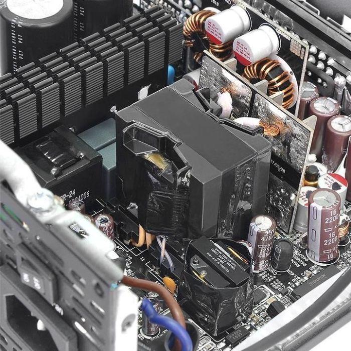 Burim energjie Thermaltake Toughpower GF1 PS-TPD-0850FNFAGE-1 ATX, 850W