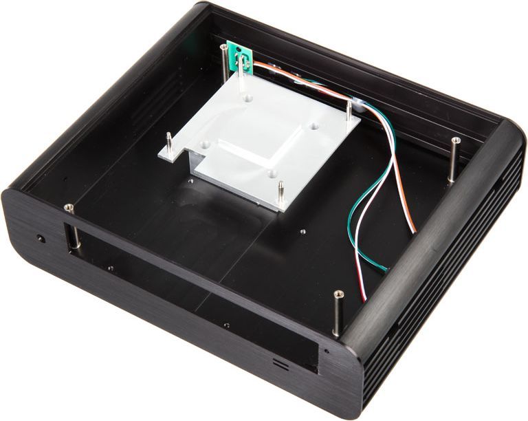 Куќиште за компјутер Akasa Euler Fanless