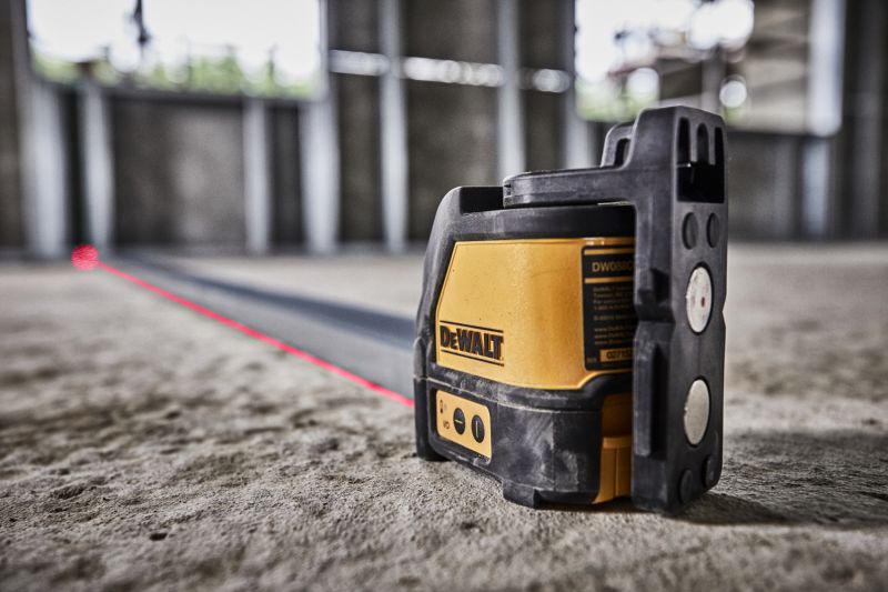 Laser me vijë DeWALT vertikal dhe horizontal+trekëmbësh