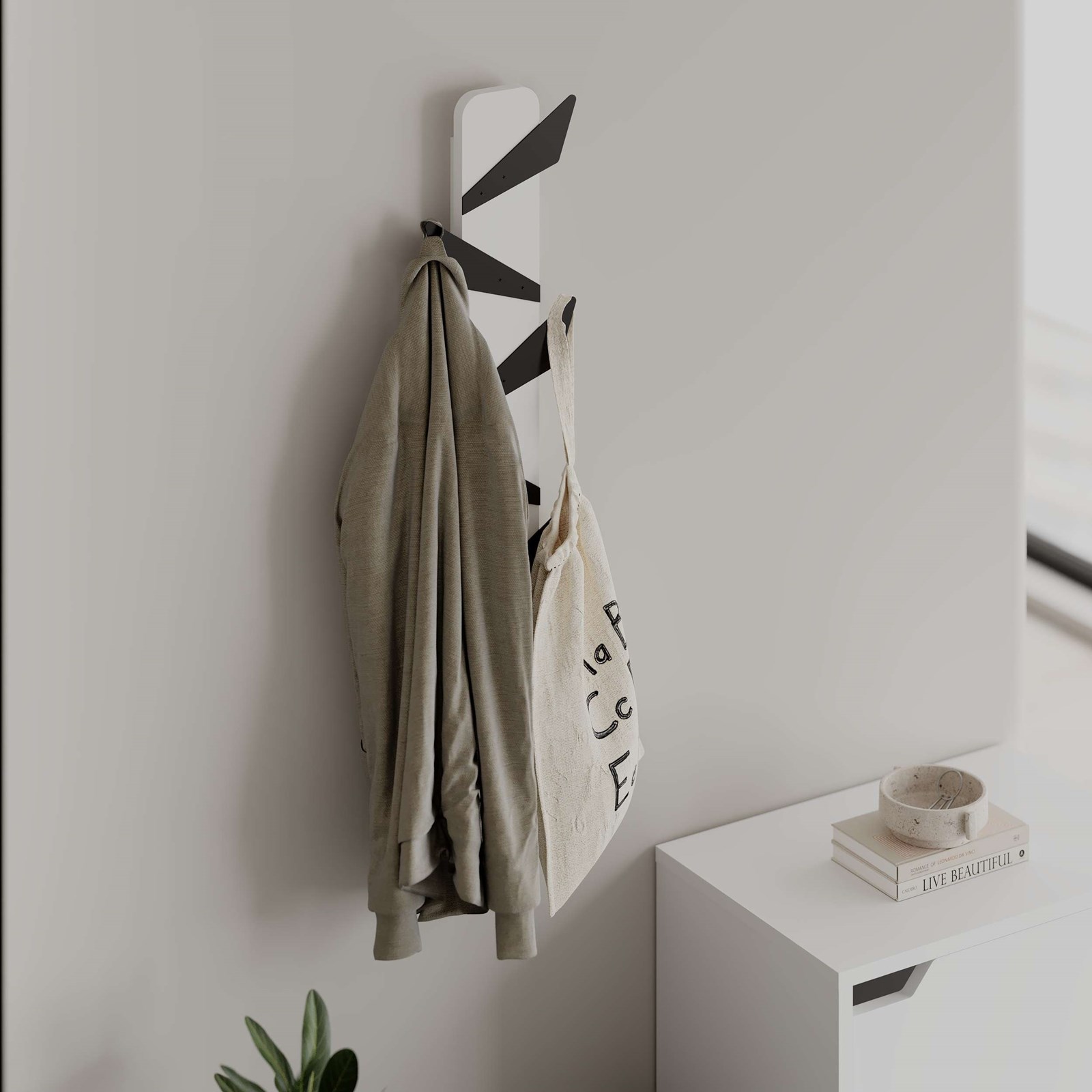 Varëse për rroba Decortie Alesta 110x20cm, e bardhë/zezë
