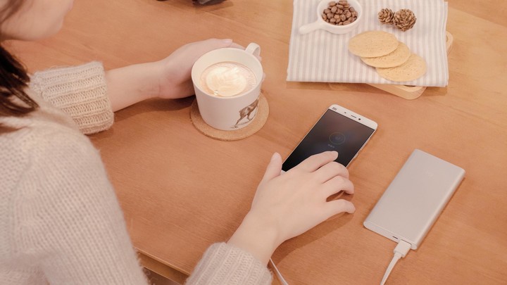 Power Bank Xiaomi, 10,000 mAh, i zi