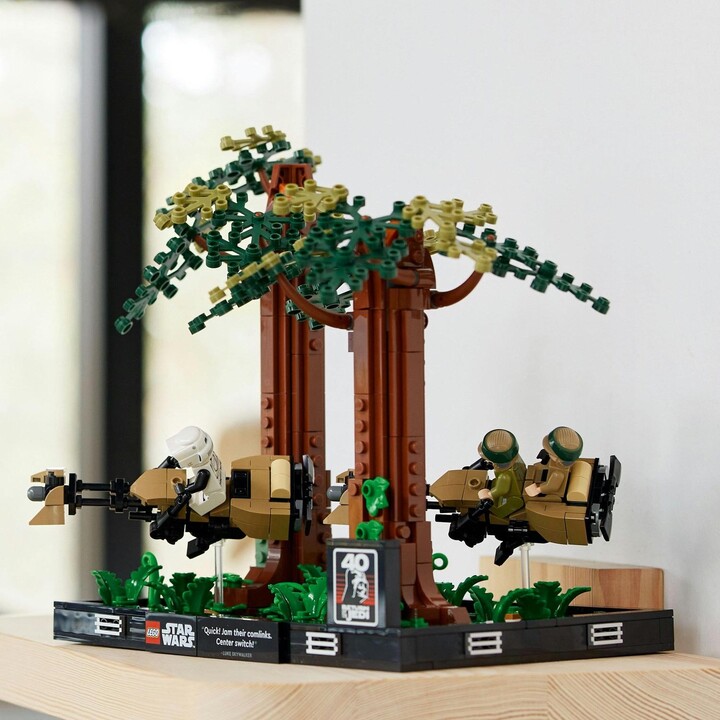 Lodër LEGO® Star Wars™ 75353