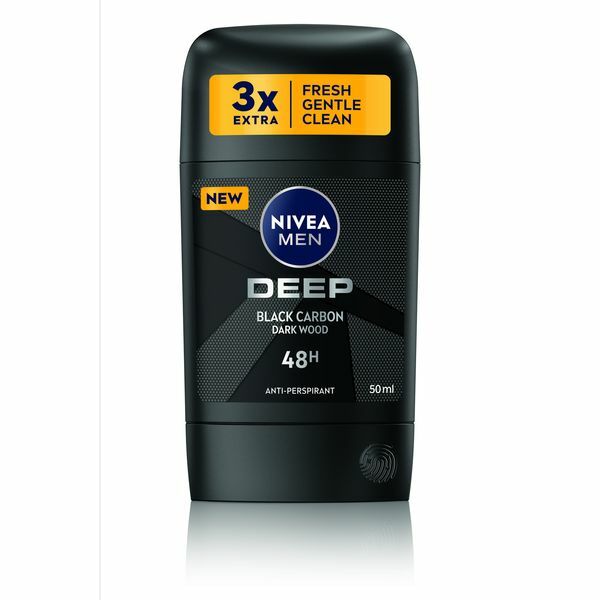 Antiperspirant i ngurtë Nivea Deep Black Carbon, 50 ml