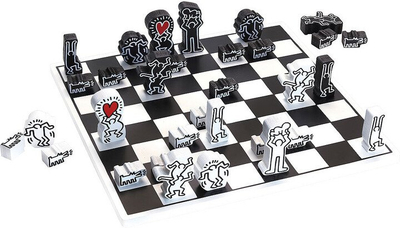 Lojë tavoline Chess Keith Haring, prej druri