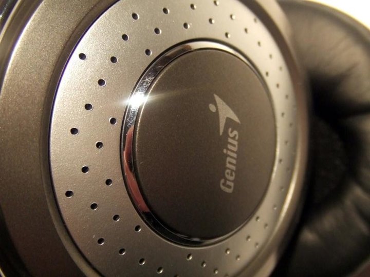 Kufje Genius HS-04SU, të argjendta