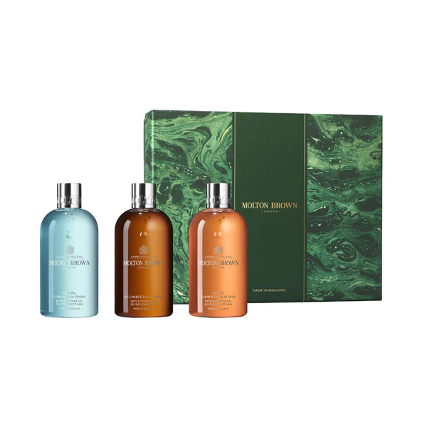 Комплет гелови за туширање Molton Brown, дрвенести и ароматични, Coastal Cypress & Sea Fennel 300 ml + Re-charge Black Pepper 300 ml + Sunlit Clementine & Vetiver 300 ml