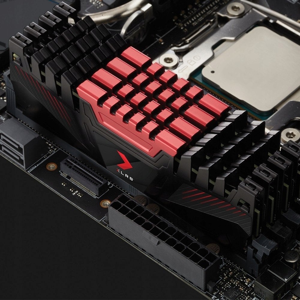 Memorie PNY XLR8, DDR4, 8 GB, 3200 MHz, CL16, MD8GD4320016AXR-SI