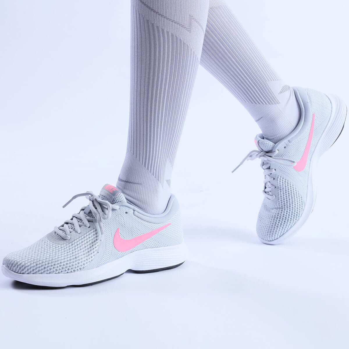 Atlete për femra Nike Revolution 4 39