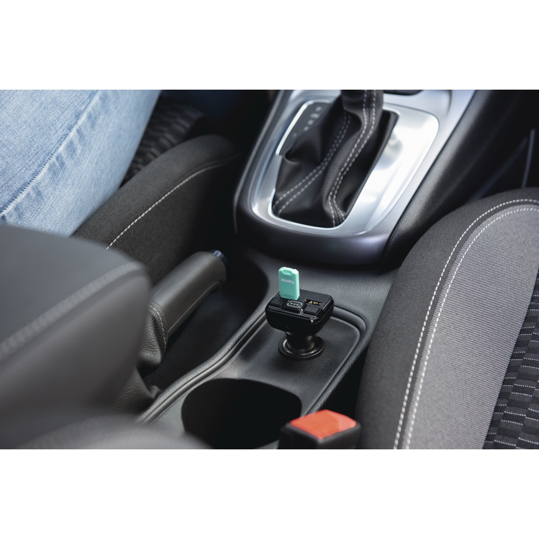 Transmetues FM Hama 14163, me AUX+USB