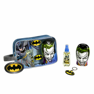 Set për trup EP Line Batman, Eau de Toilette 90 ml + xhel dushi 300 ml + varëse për çelësa Set për trup EP Line Batman, Eau de Toilette 90 ml + xhel dushi 300 ml + varëse për çelësa