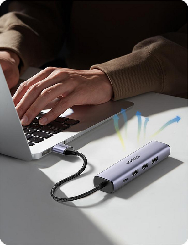 USB Hub Ugreen, RJ45 + USB C + 3 x USB A 3.0, e hirtë
