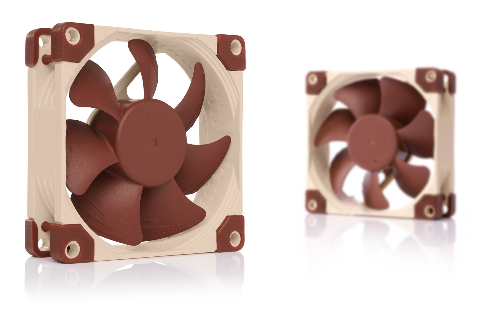 Ftohës Noctua NF-A8 PWM, 8 cm, i bronztë / bezhë