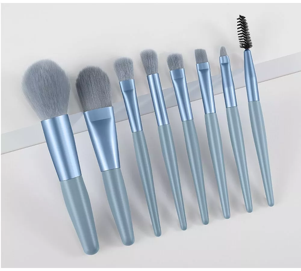Set - brusha për grim Nrubi,8 brusha, e kaltër