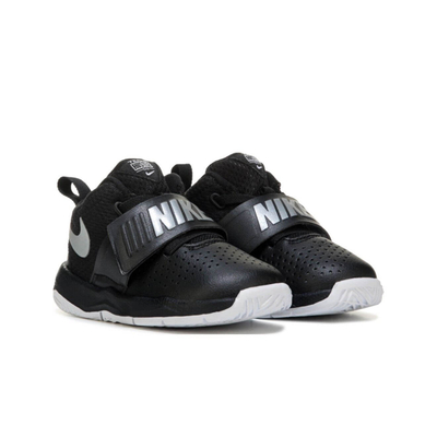 Atlete për fëmijë Nike Team Hustle D 8, të zeza, 26