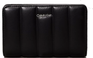 Kuletë për femra Calvin Klein, e zezë