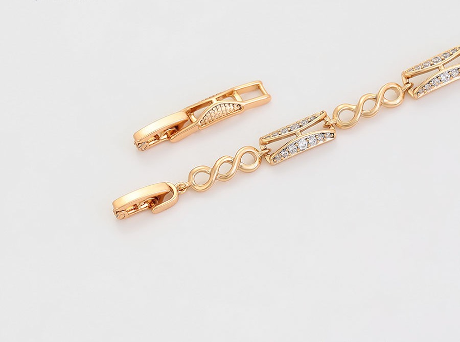 Byzylyk dore Xuping, elegant, i praruar në ari 18k BZD1