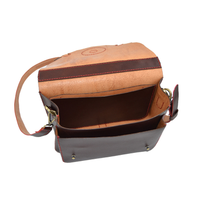 Çantë krahu me lëkurë vaketa FD Leather, gështenje