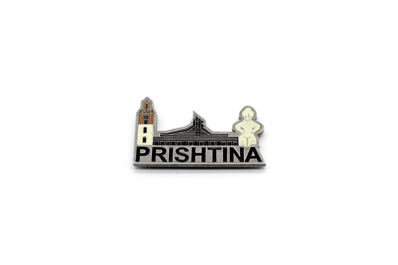 Magnet Rezniqi - Prishtina, metalike me ngjyrë të zezë, të kaftë dhe të bardhë