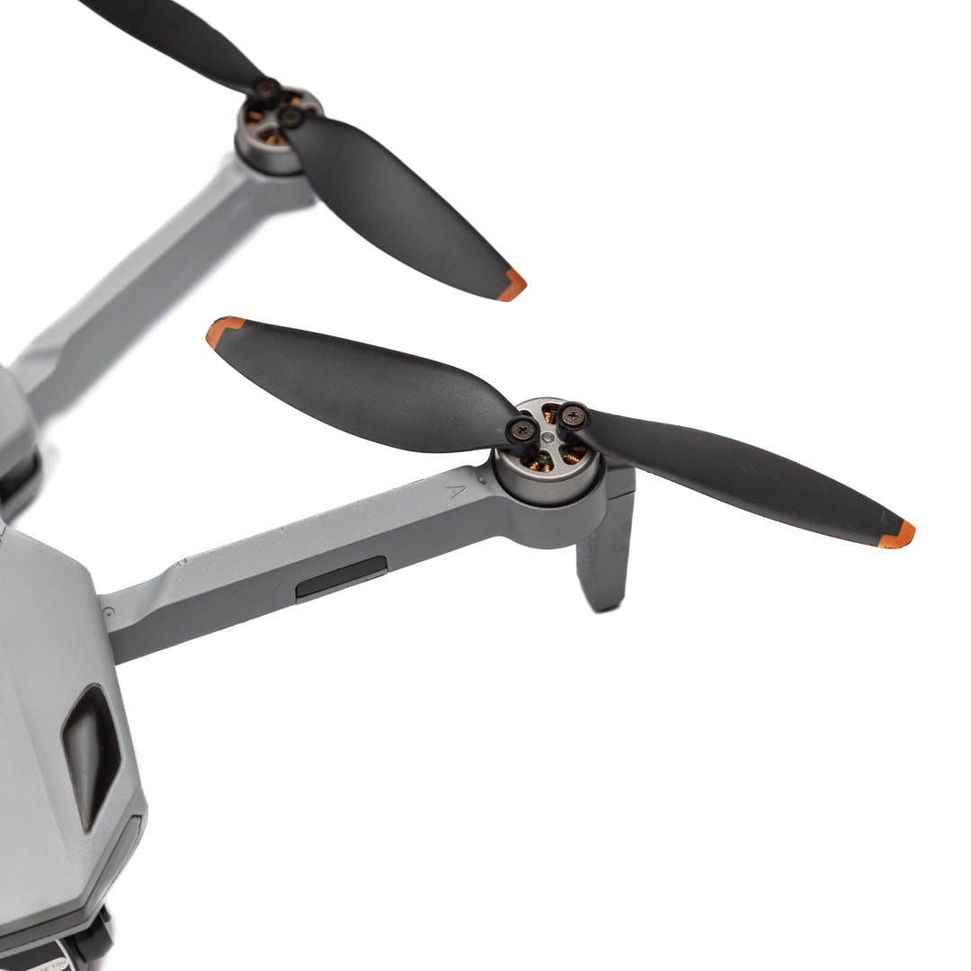 Dron SONIT S135