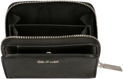 Kuletë për femra Calvin Klein, e zezë