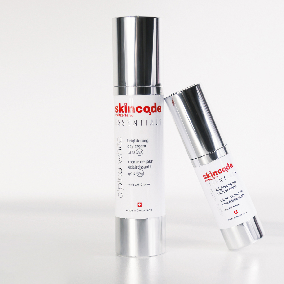 Krem zbardhues kundër njollave kafe SkinCode Brightening Day SPF15, 50 ml