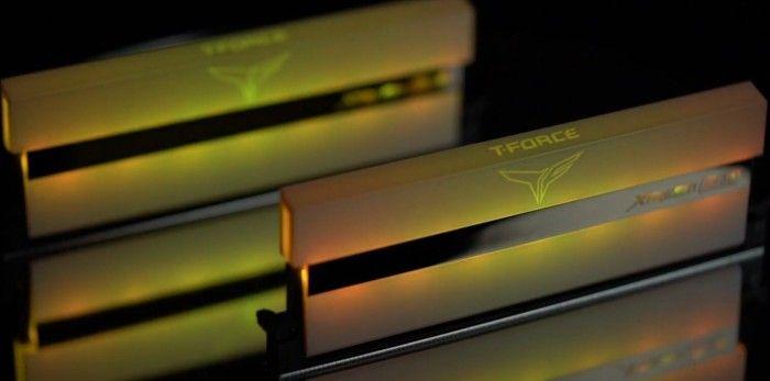 Memorie TeamGroup XTREEM ARGB, DDR4, 32 GB, 3200 MHz, CL16, TF13D432G3200HC16CDC01