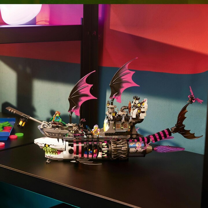 LEGO® DREAMZzz™ 71469 Nightmare Shark Boat